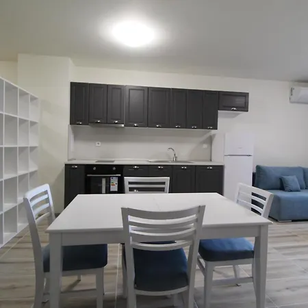 Daire Luxury Studios And Apartment In New Residential Complex *